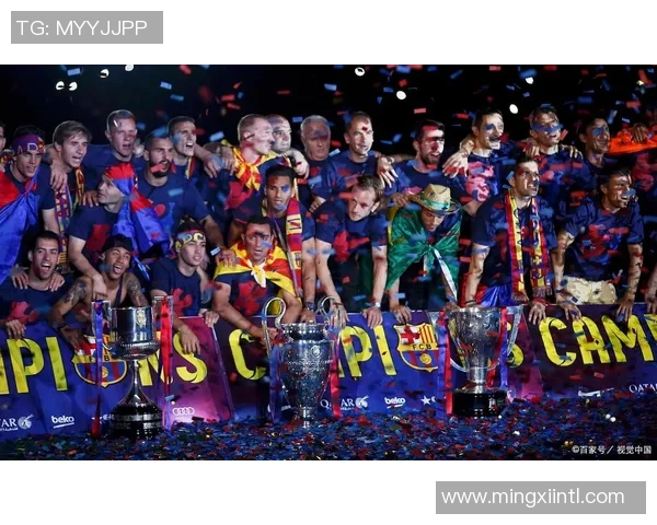 梅西的传奇旅程：从巴萨到巴黎的足球巨星成长史与未来展望