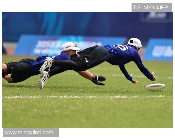 杭州飞盘队与深圳飞盘队赛后复盘分析意识碰撞与战术对决MBA 杭州飞盘队与深圳飞盘队赛后复盘分析意识碰撞与战术对决MBA