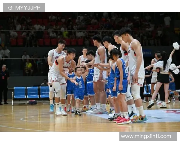 广州羽毛球队以92分稳居锦标赛积分榜首位展现强劲实力MBA