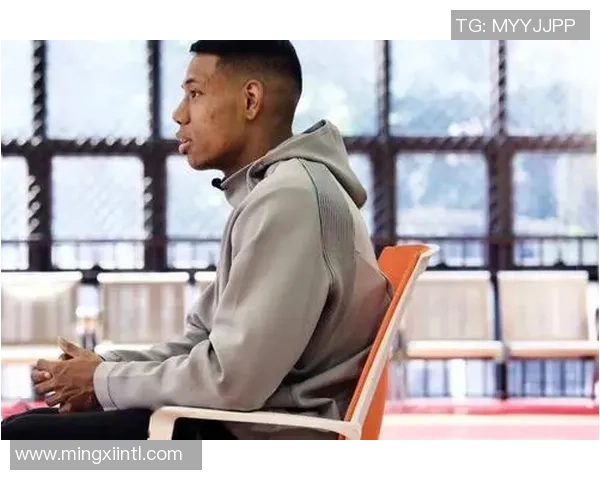 祝铭震的奋斗历程与未来展望:从青涩学子到行业领军人物的成长之路 祝铭震的奋斗历程与未来展望:从青涩学子到行业领军人物的成长之路