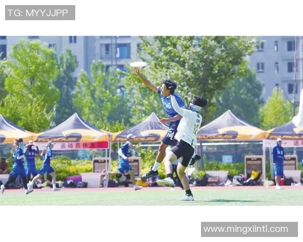 飞盘战术揭秘：杭州飞盘队如何运用快攻策略赢得比赛MBA