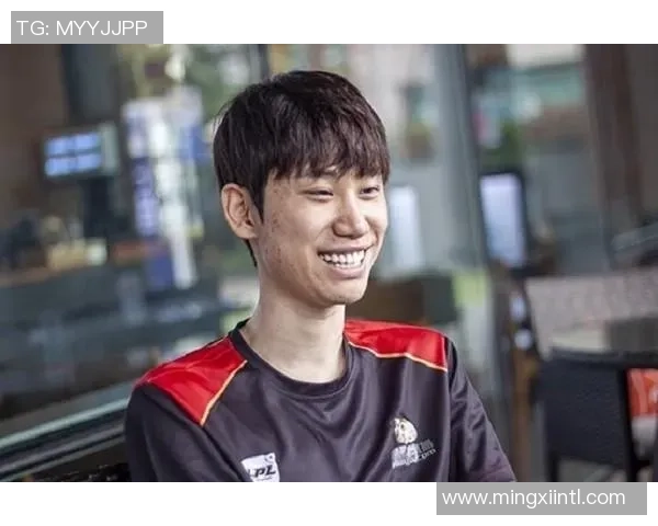 青年赛点评：FPX以迅猛速度展现战术灵活性与团队协作能力